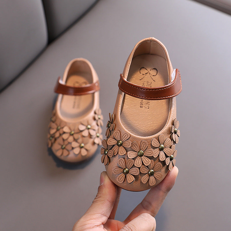 Mädchen Lederimitat Ballerinas mit Blumen & Klettverschluss | LuxeStyle