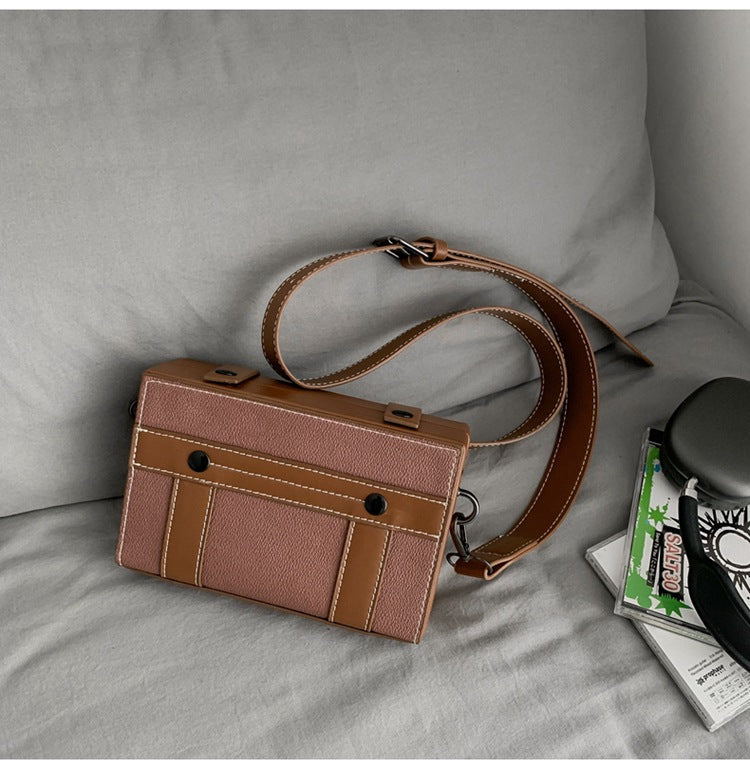 Kleine Umhängetasche für Handy und Essentials | LuxeStyle