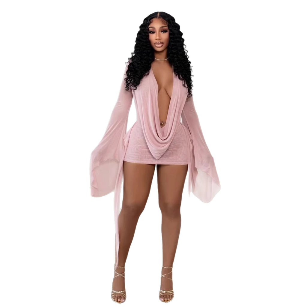 Spicy Girl Kleid mit tiefem V-Ausschnitt