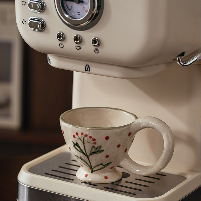 Keramik-Kaffeetasse mit Untertasse | LuxeStyle