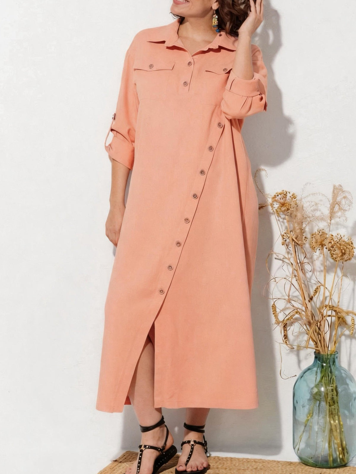 Elegantes Hemdblusenkleid mit Knopfleiste – Bild 5 | LuxeStyle