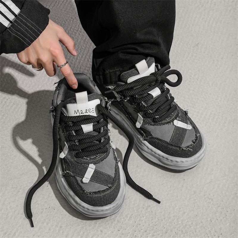 Erhöhende Board-Schuhe im Used-Look