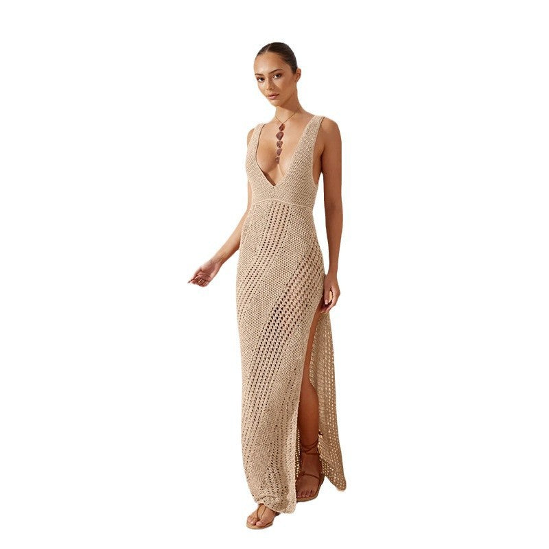 Strick-Strandkleid mit V-Ausschnitt und Schlitz