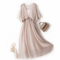 Elegantes Seidenkleid mit Fledermausärmeln – Bild 6 | LuxeStyle