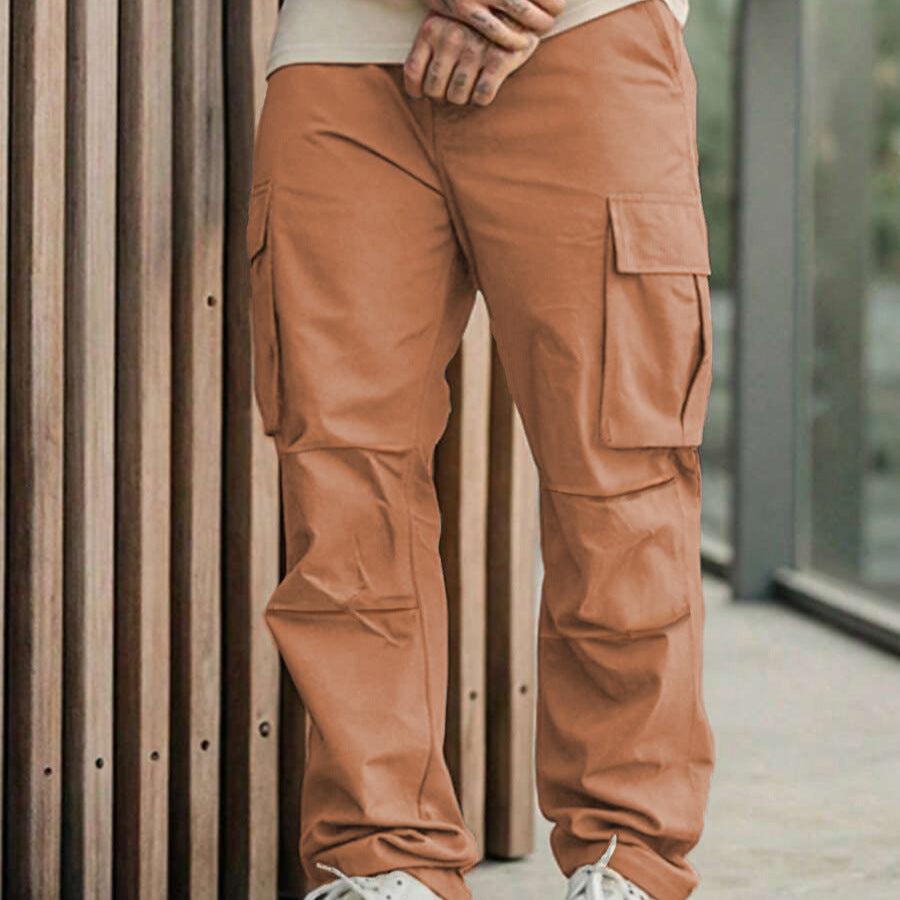 Einheitliche Sporthosen für Herren