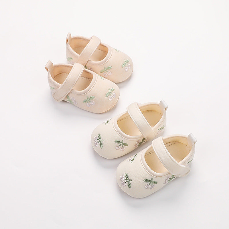 Kleine Blumen Stickerei Schuhe