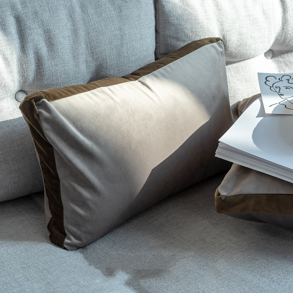Samt-Kissenbezug Grau – Bild 2 | LuxeStyle