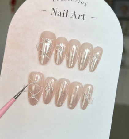 French Cherry Manicure Press-On Nägel – Bild 1 | LuxeStyle