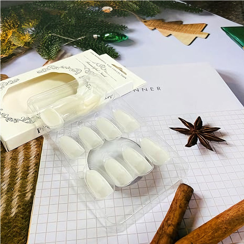 Aurora White Fake Nails – Lange Wasserrohr-Form – Ansicht 6