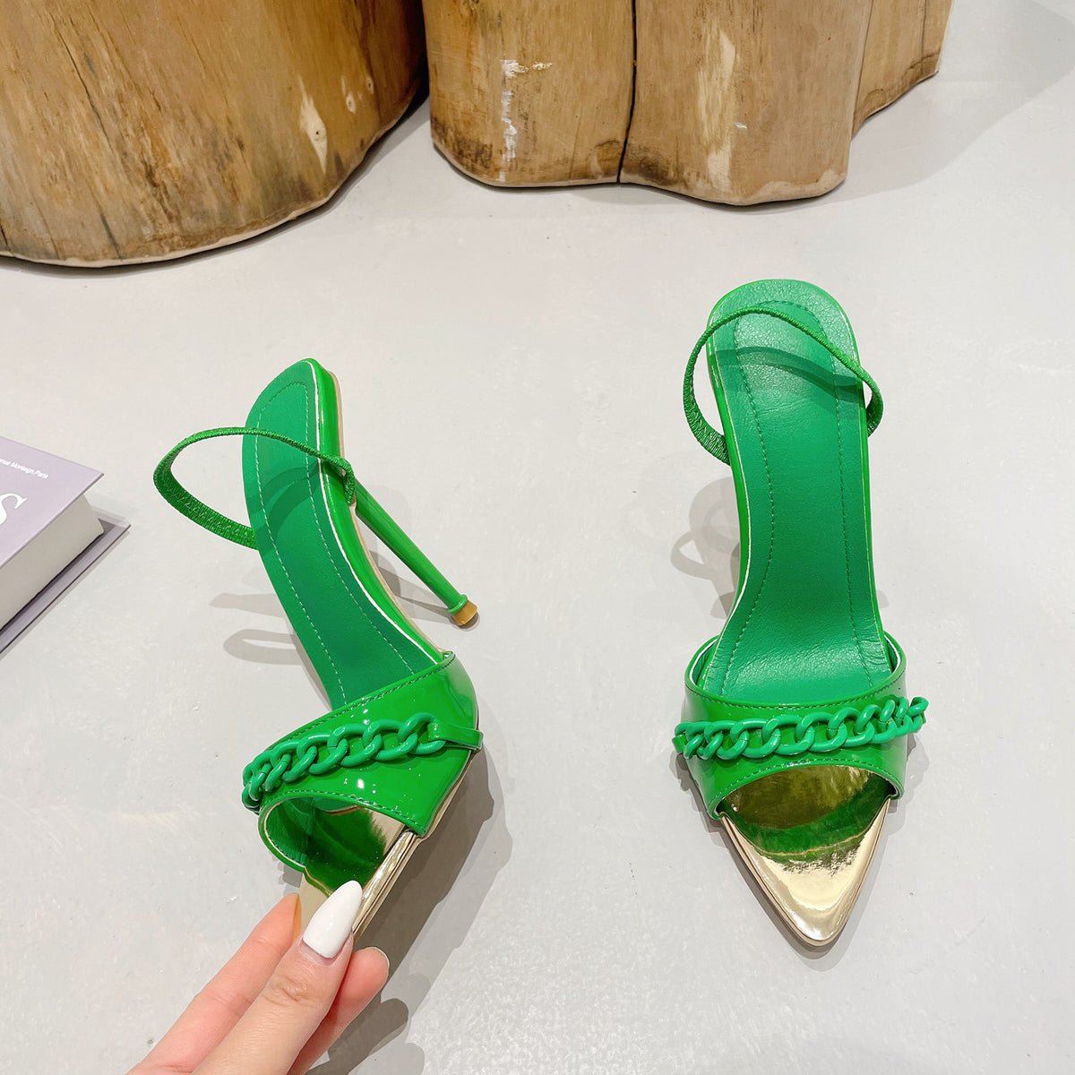 Roman Sandalen mit spitzer Zehenpartie | LuxeStyle