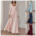 Midi-Kleid mit eckigem Ausschnitt und langen Ärmeln