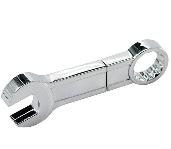 Metall-U-Disk im Werkzeug-Design