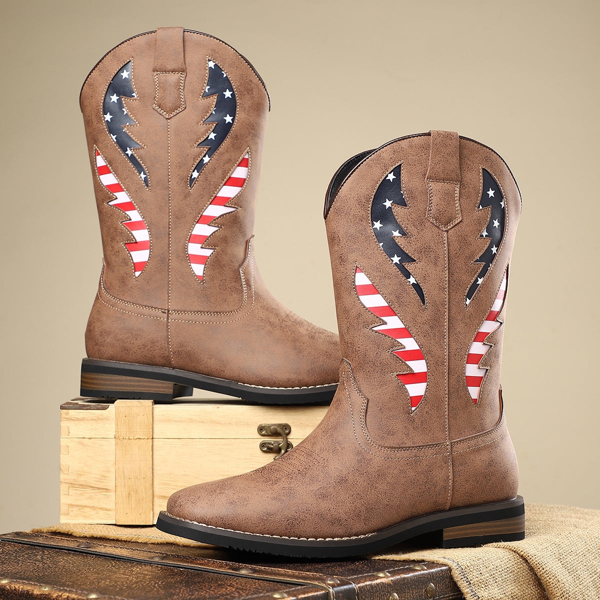 Herren-Lederboots mit Patchwork und Blockabsatz
