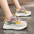 Dad Shoes mit Farbakzenten