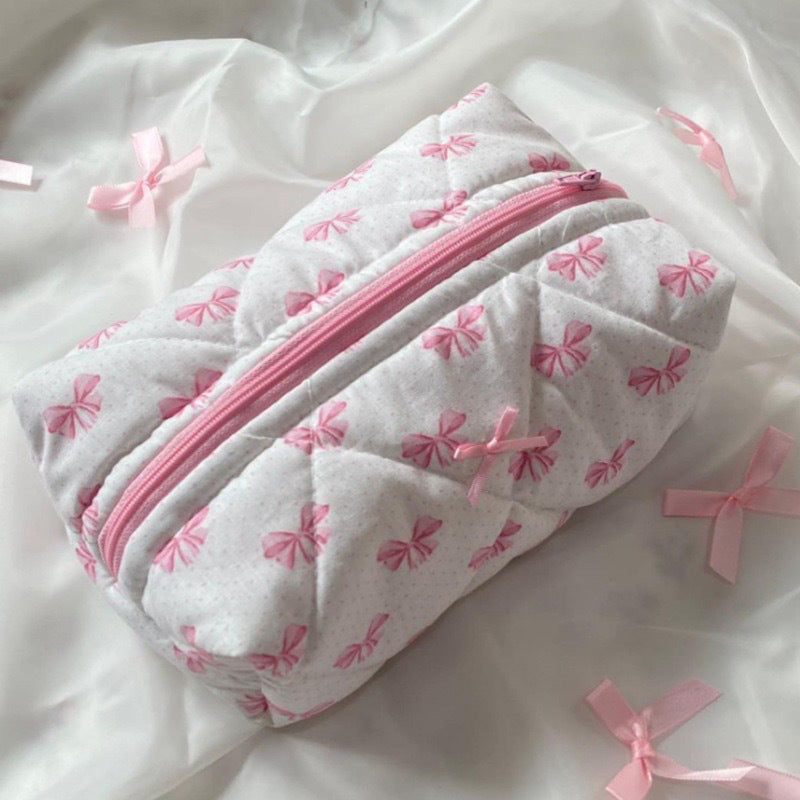 Multifunktionale Reise-Kosmetiktasche mit Blumenmuster – Bild 17 | LuxeStyle