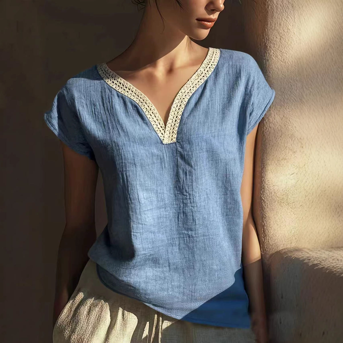 Bohemian Bluse mit V-Ausschnitt – Bild 4 | LuxeStyle