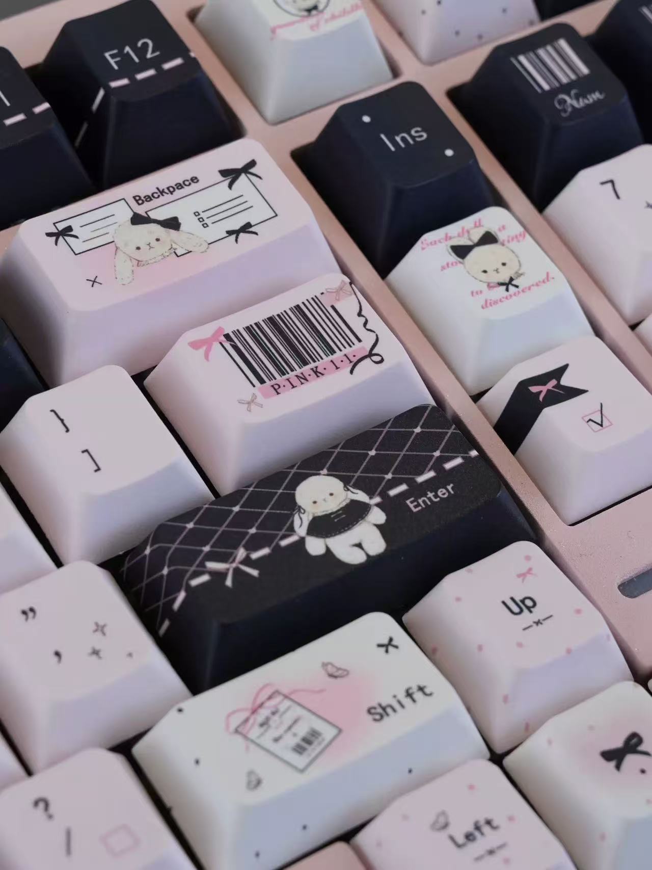 PBT Tastenkappen mit Cuaicai Hasen Design