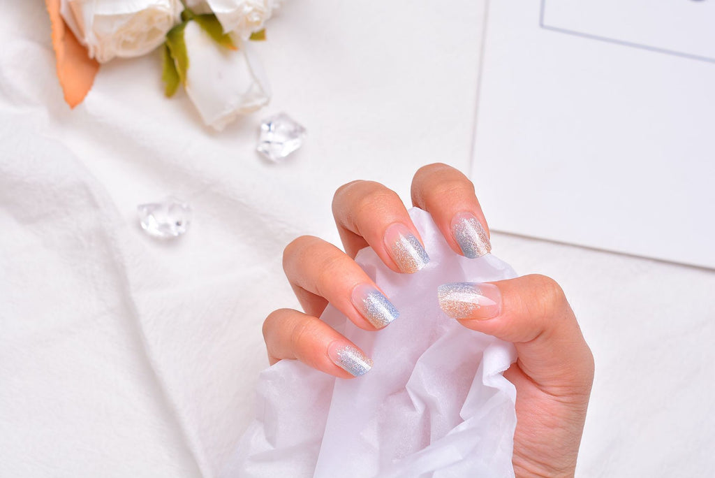 Wasserdichte 3D-Nagelsticker Goldprägung – Bild 7 | LuxeStyle