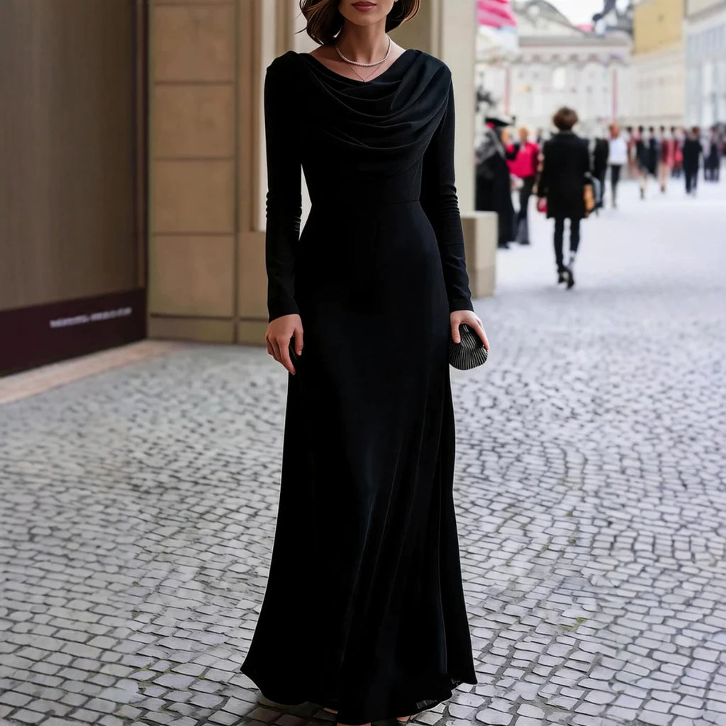 Maxi-Kleid mit Halter-Ausschnitt – Bild 5 | LuxeStyle