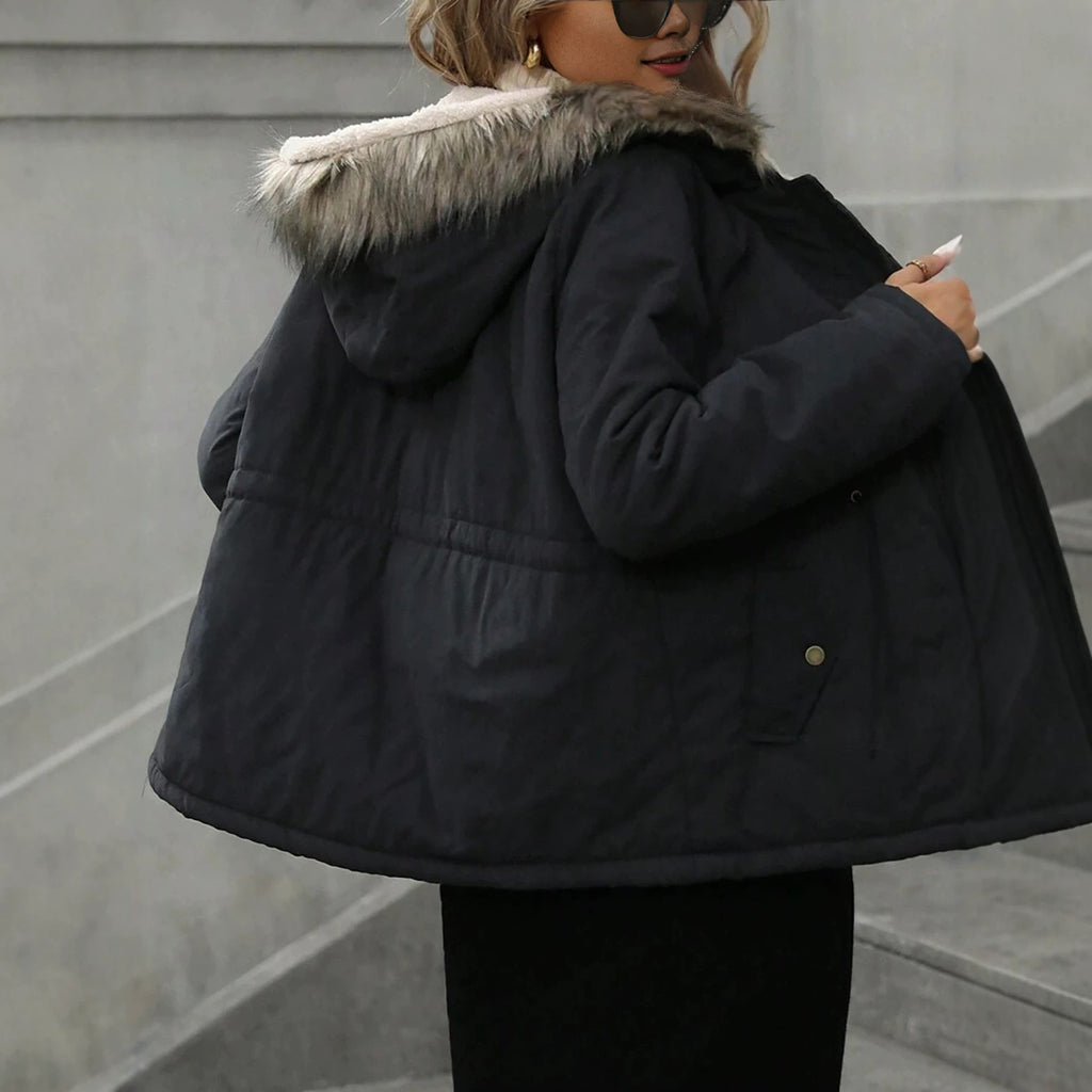 Navy‑blauer Damen‑Coat mit Fellkragen – Bild 4 | LuxeStyle