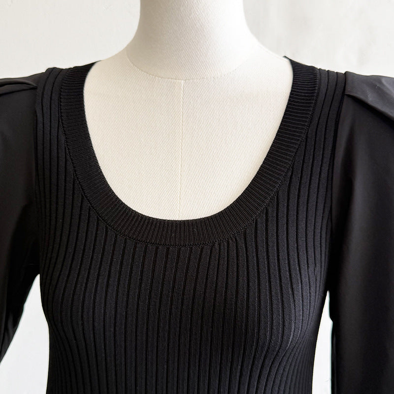 Strickkleid mit quadr. Ausschnitt, Puffärmeln & Panel-Design