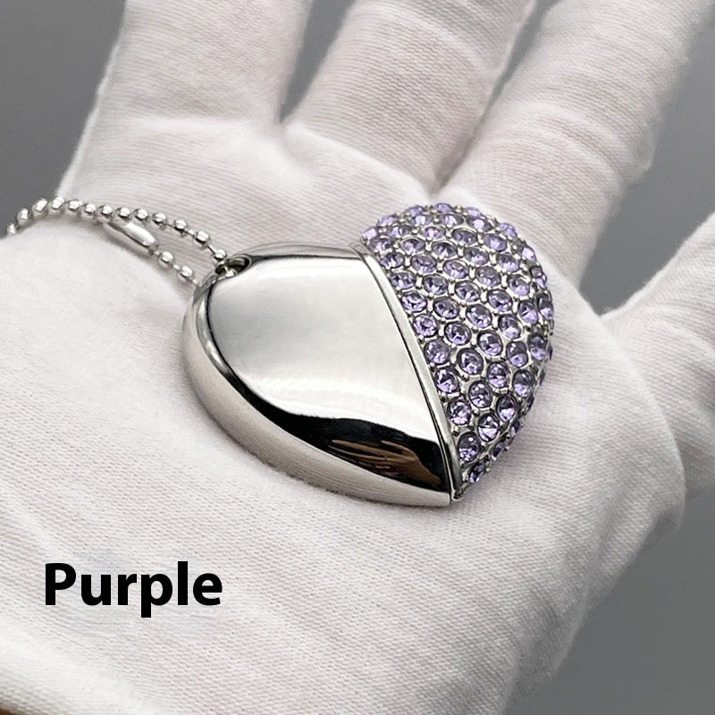 Herzförmiger USB-Stick mit Strass-Besatz
