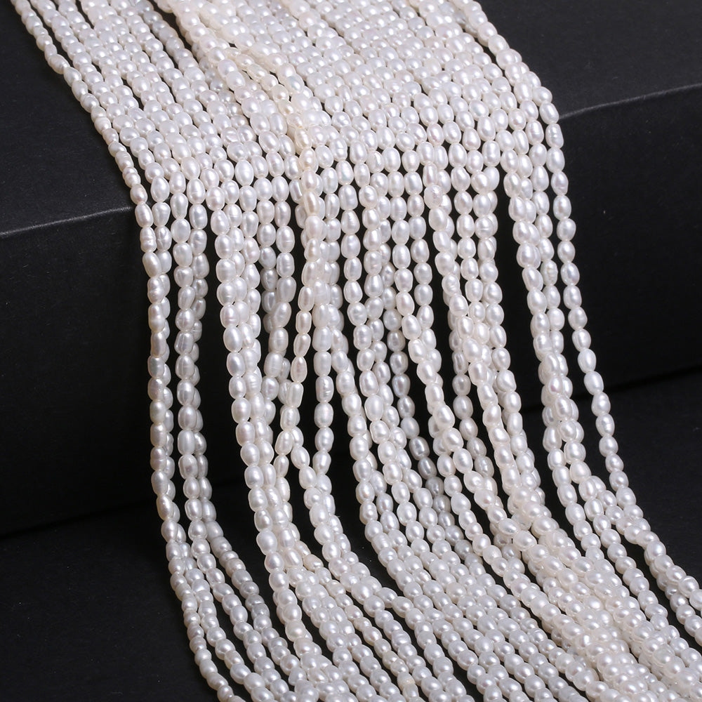 Frischer Süsswasserperlen-Schmuck