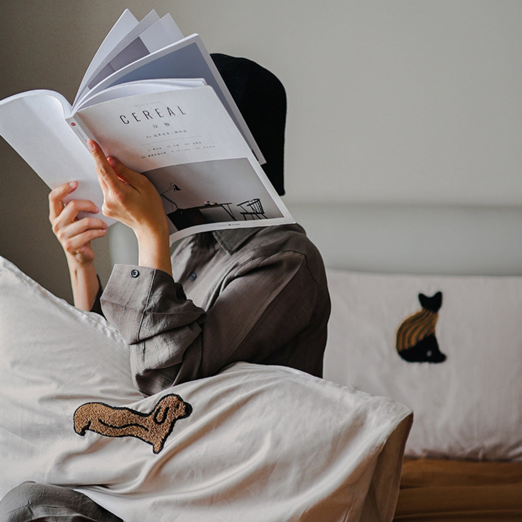Plüschiger Kissenbezug mit Tiermotiven | LuxeStyle