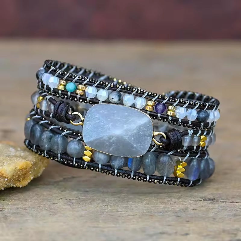 Funkelndes Armband mit Naturstein | LuxeStyle