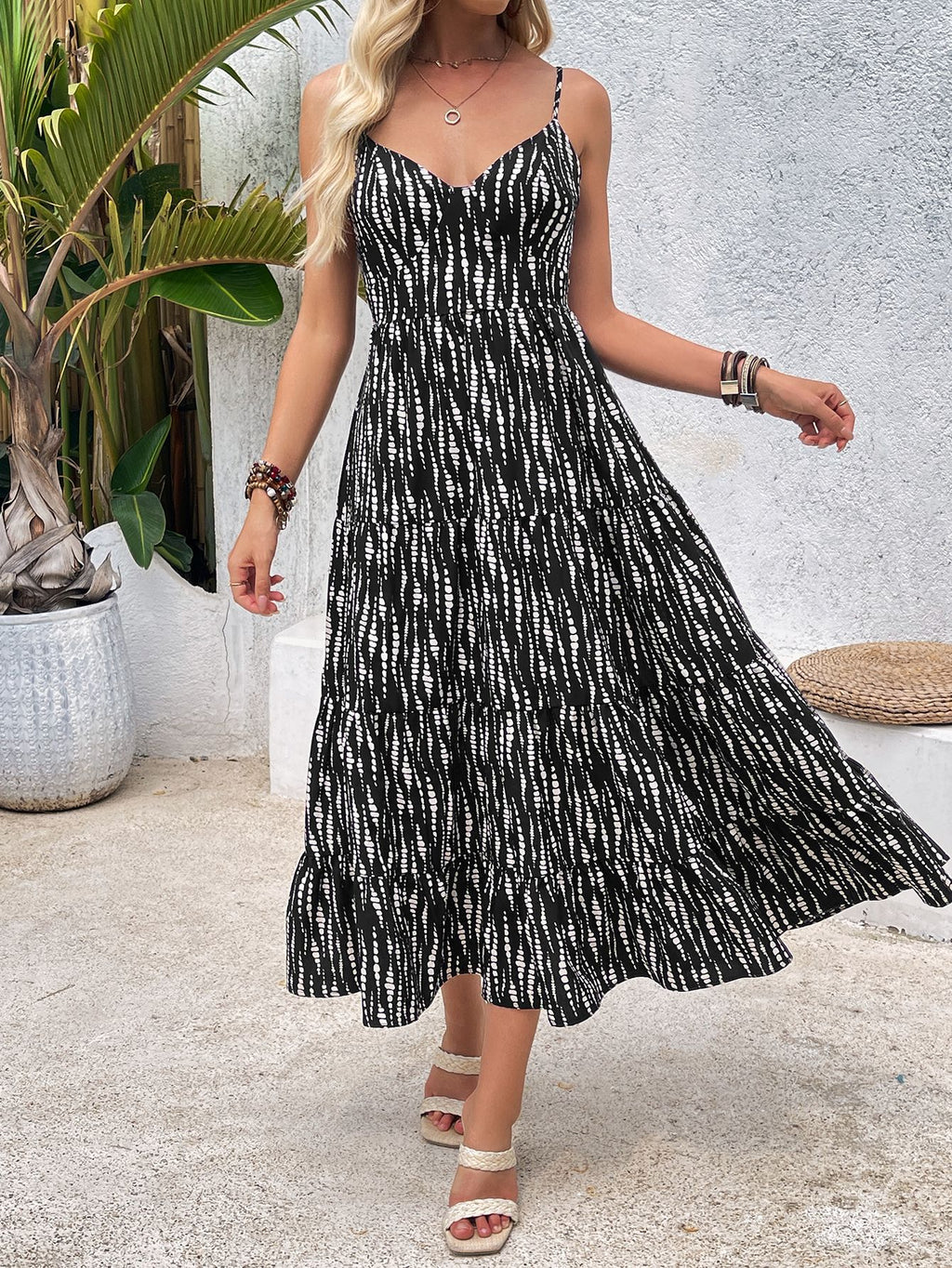 Sommerliches A-Linien-Kleid mit Rückenausschnitt – Bild 6 | LuxeStyle