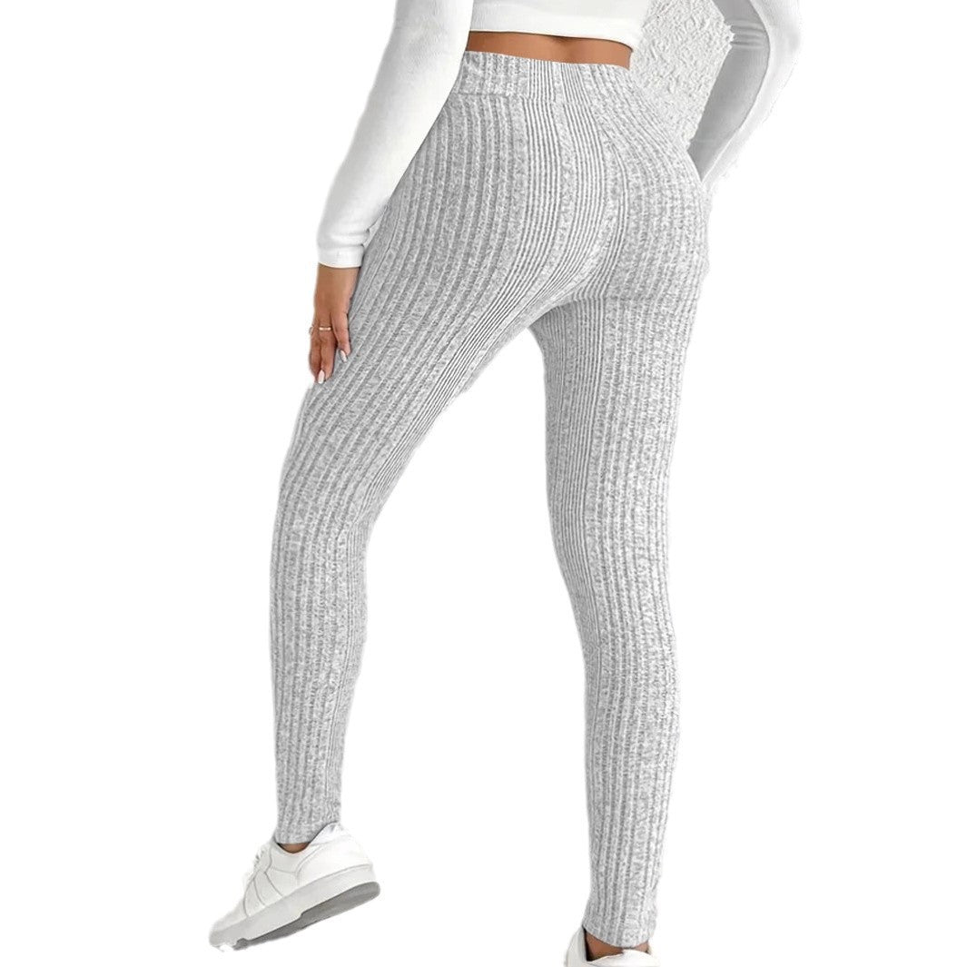 Gestreifte Rippenhose mit hohem Bund