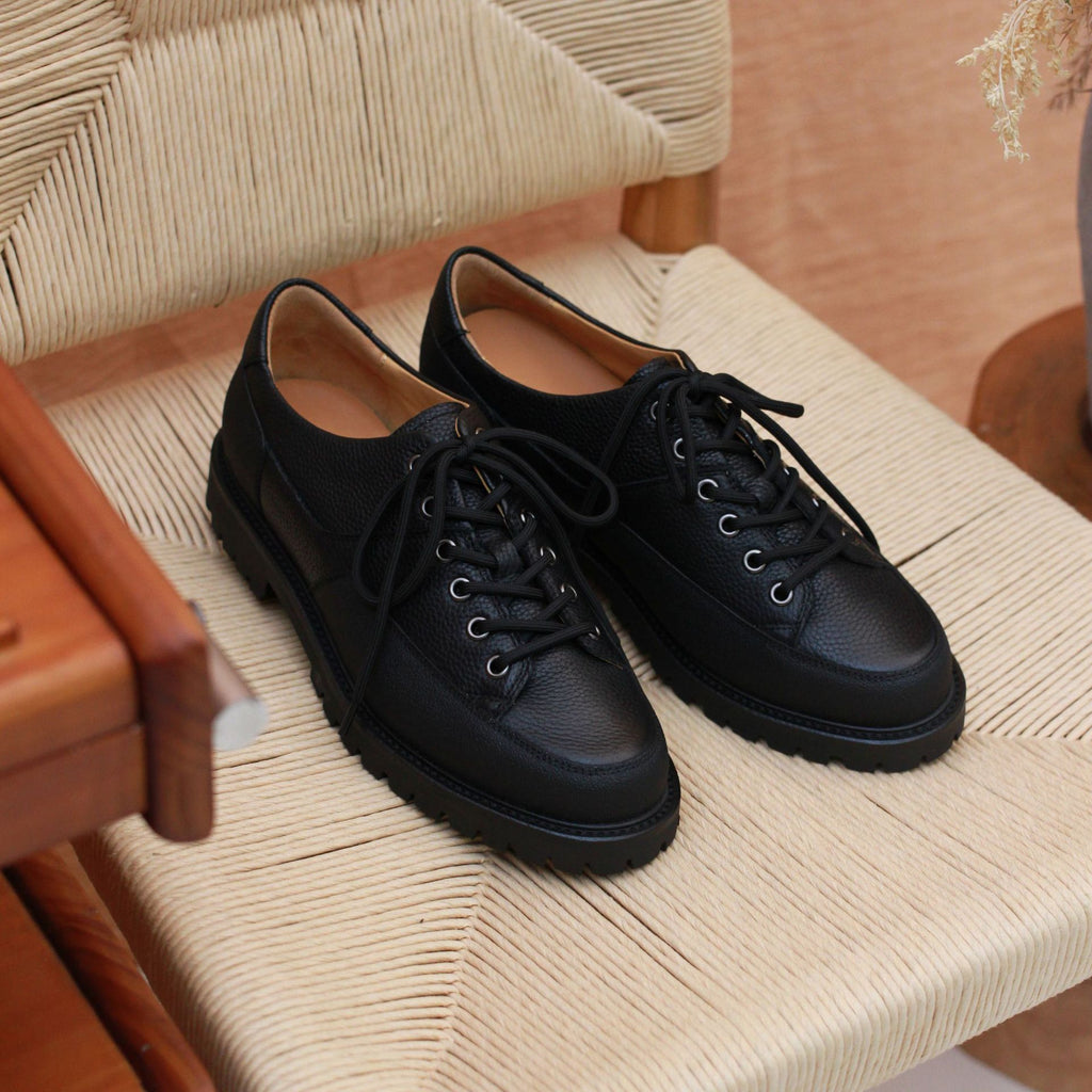 Outdoor Derby Halbschuhe im chinesischen Stil