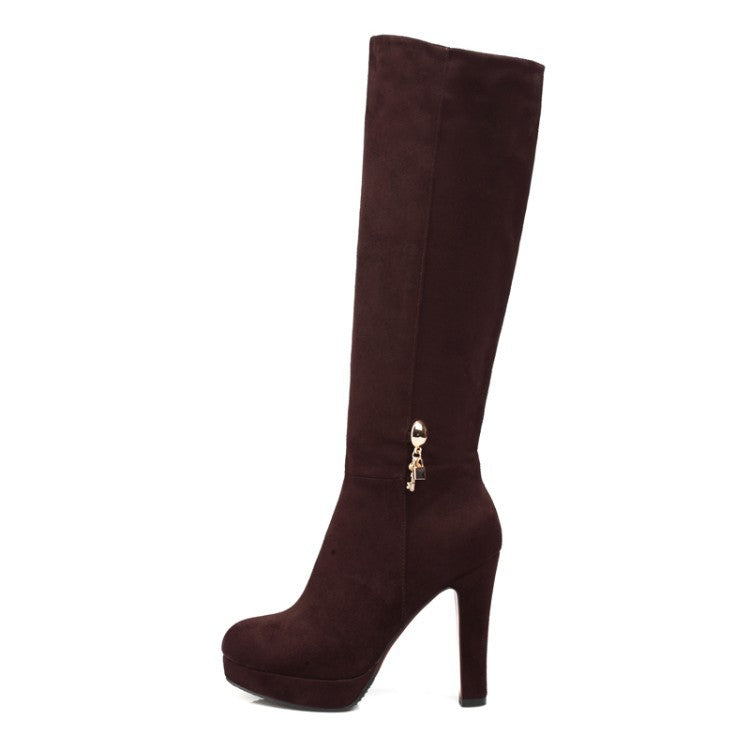 Weibliche High-Top-Stiefel mit Blockabsatz – Bild 5 | LuxeStyle