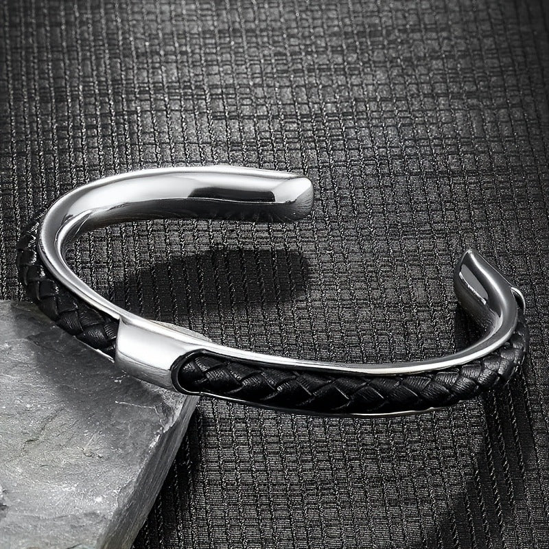 Geflochtenes Armband aus Edelstahl – Bild 9 | LuxeStyle