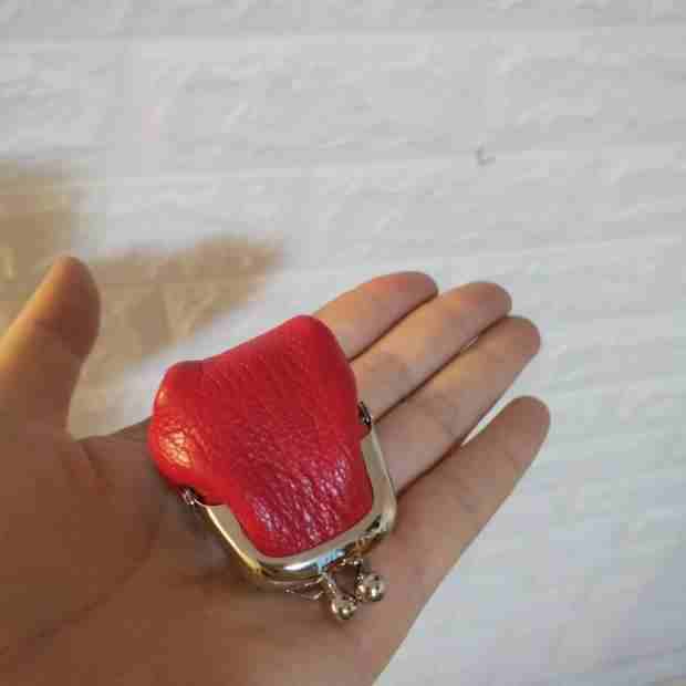Ketten-Clutch aus Rindsleder – Bild 3 | LuxeStyle