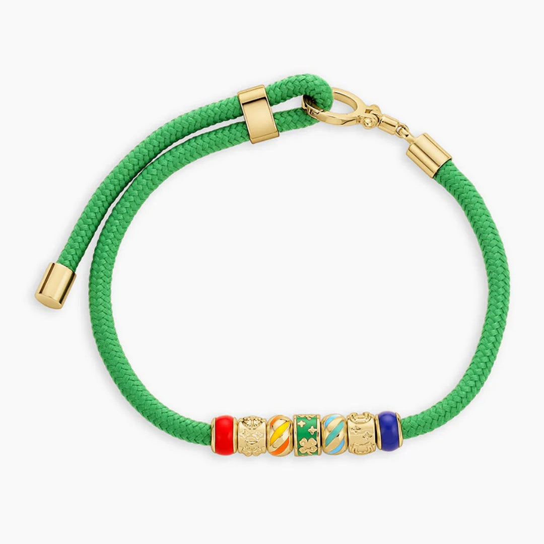 Personalisiertes Armband mit Sternen und Kordel