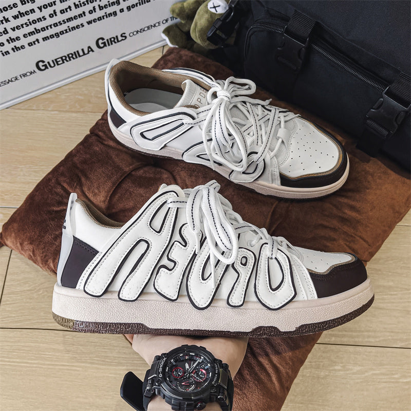 Low-top Sneaker mit runder Zehenpartie – Bild 1 | LuxeStyle