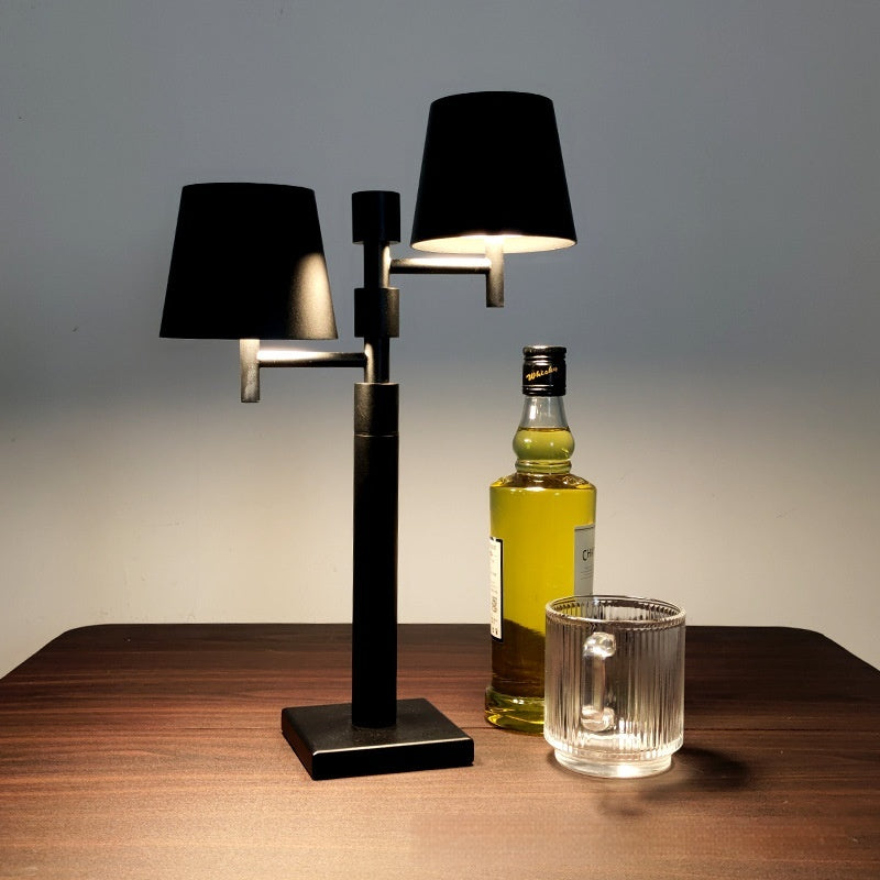Moderne wiederaufladbare LED-Schreibtischlampe – Bild 2 | LuxeStyle