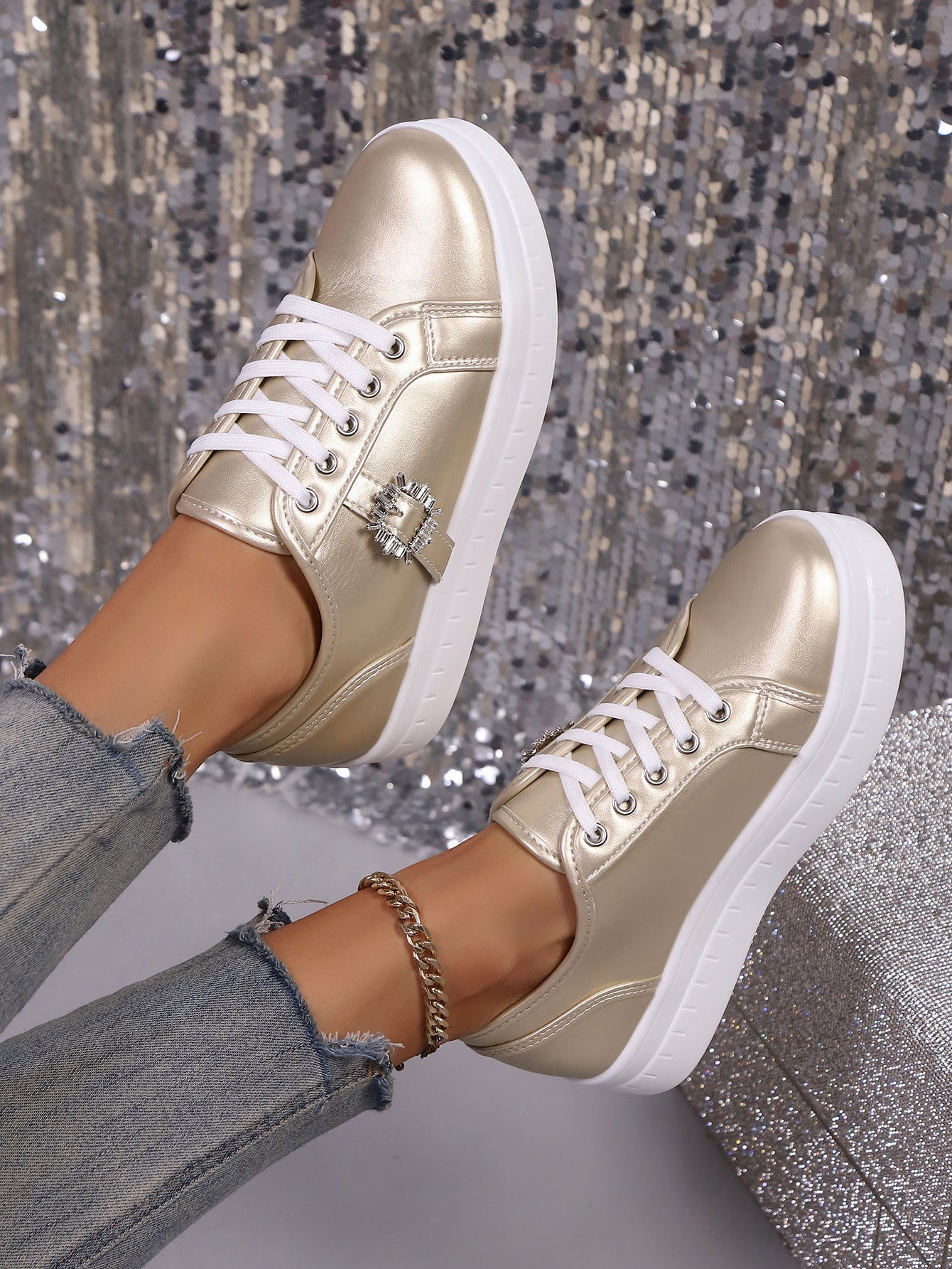 Sportliche Damen-Sneaker aus weichem PU-Leder