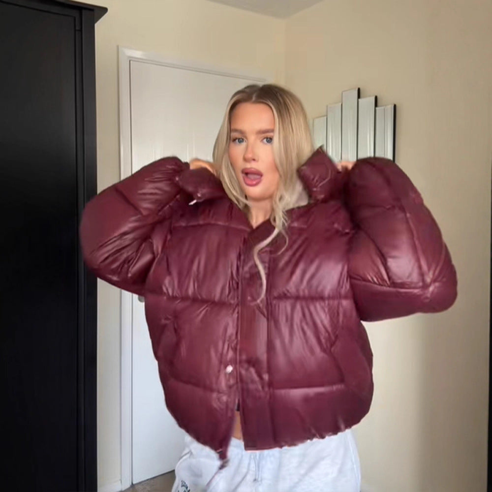 Gefütterte Kurzjacke mit Kapuze – Bild 7 | LuxeStyle