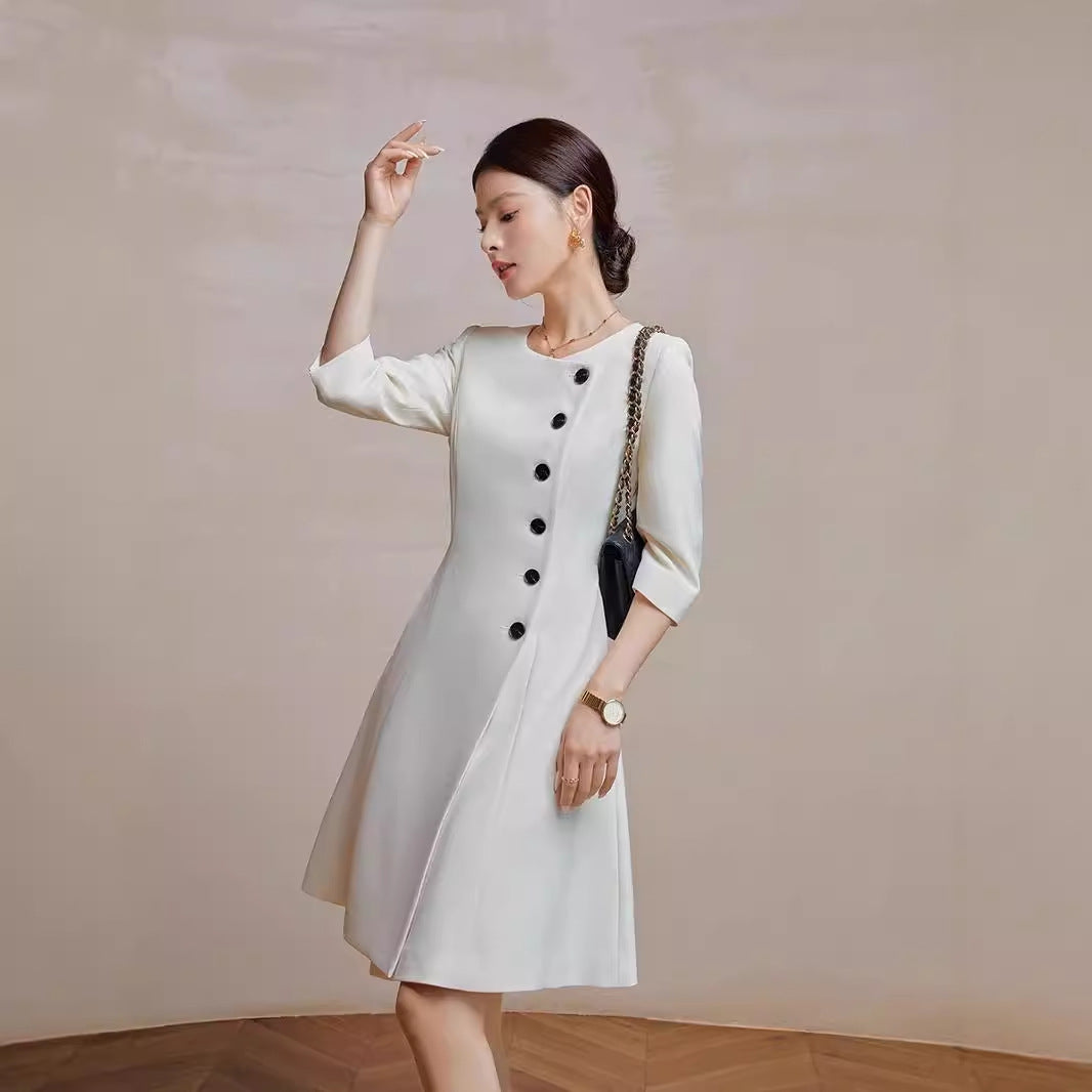 Elegantes Business-Kleid mit 3/4-Ärmeln – Bild 4 | LuxeStyle