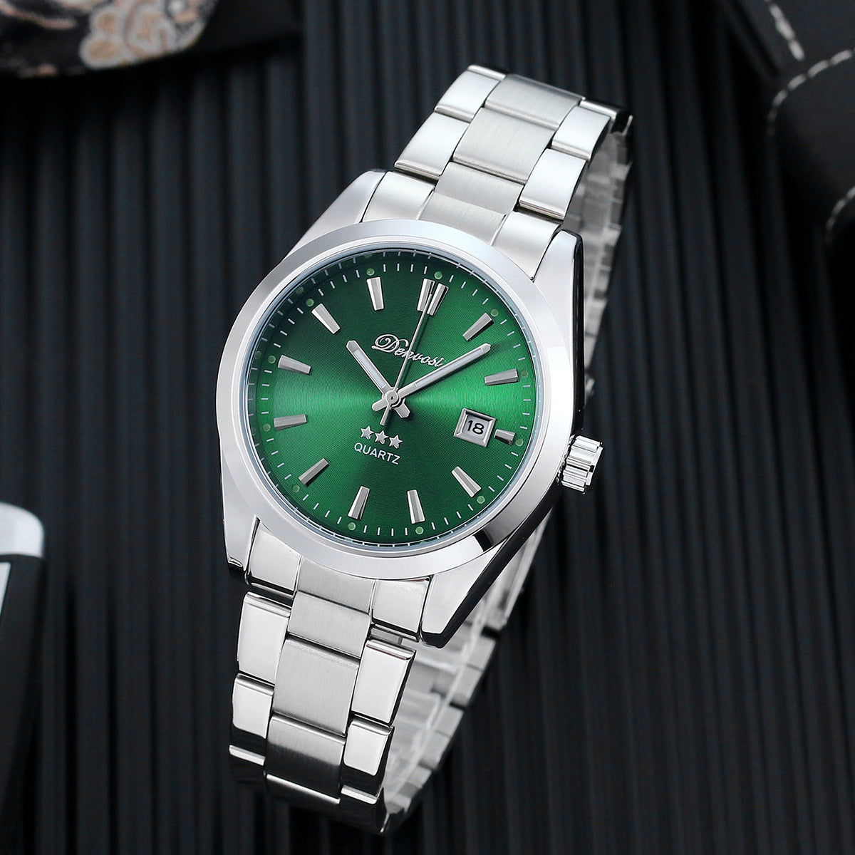Herrenuhr mit Stahlband