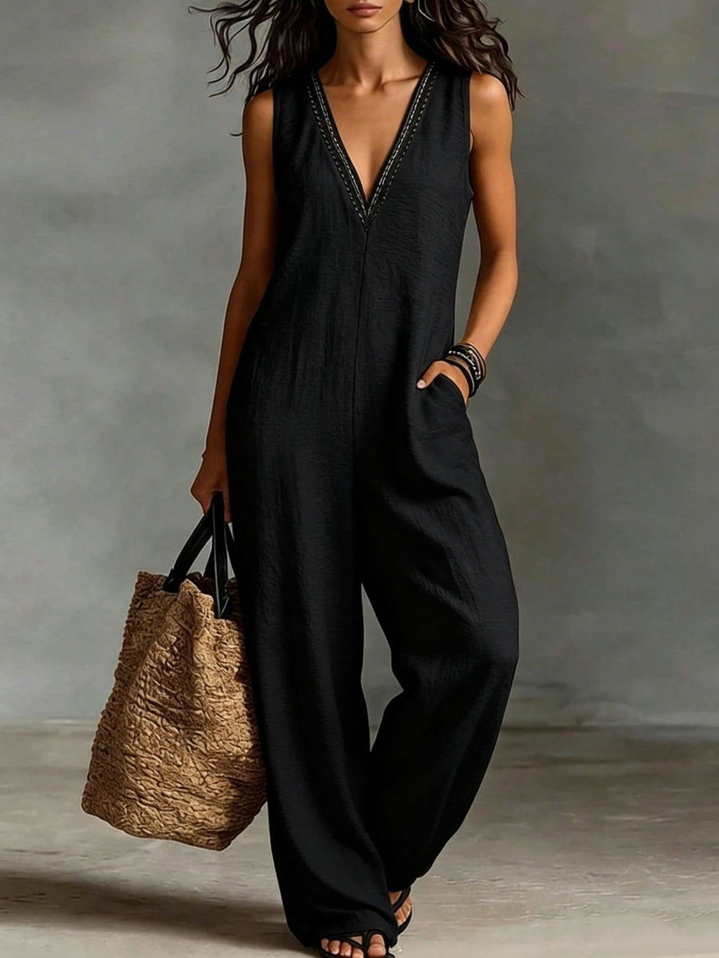 V-Ausschnitt Ärmelloser Jumpsuit mit weitem Bein