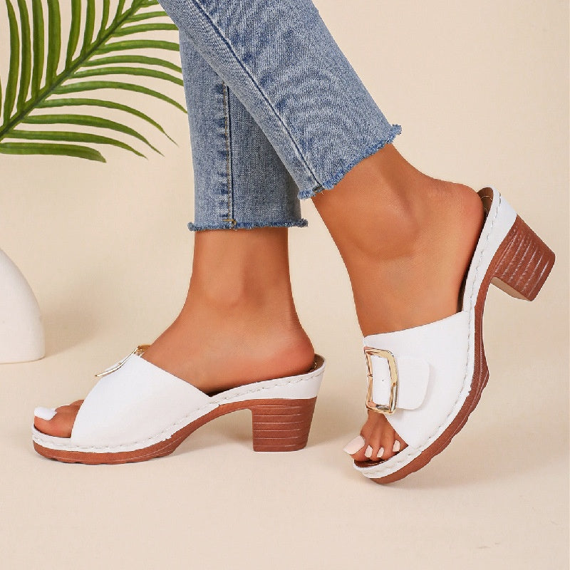 High Heel Sandalen mit Fesselriemen – Bild 4 | LuxeStyle