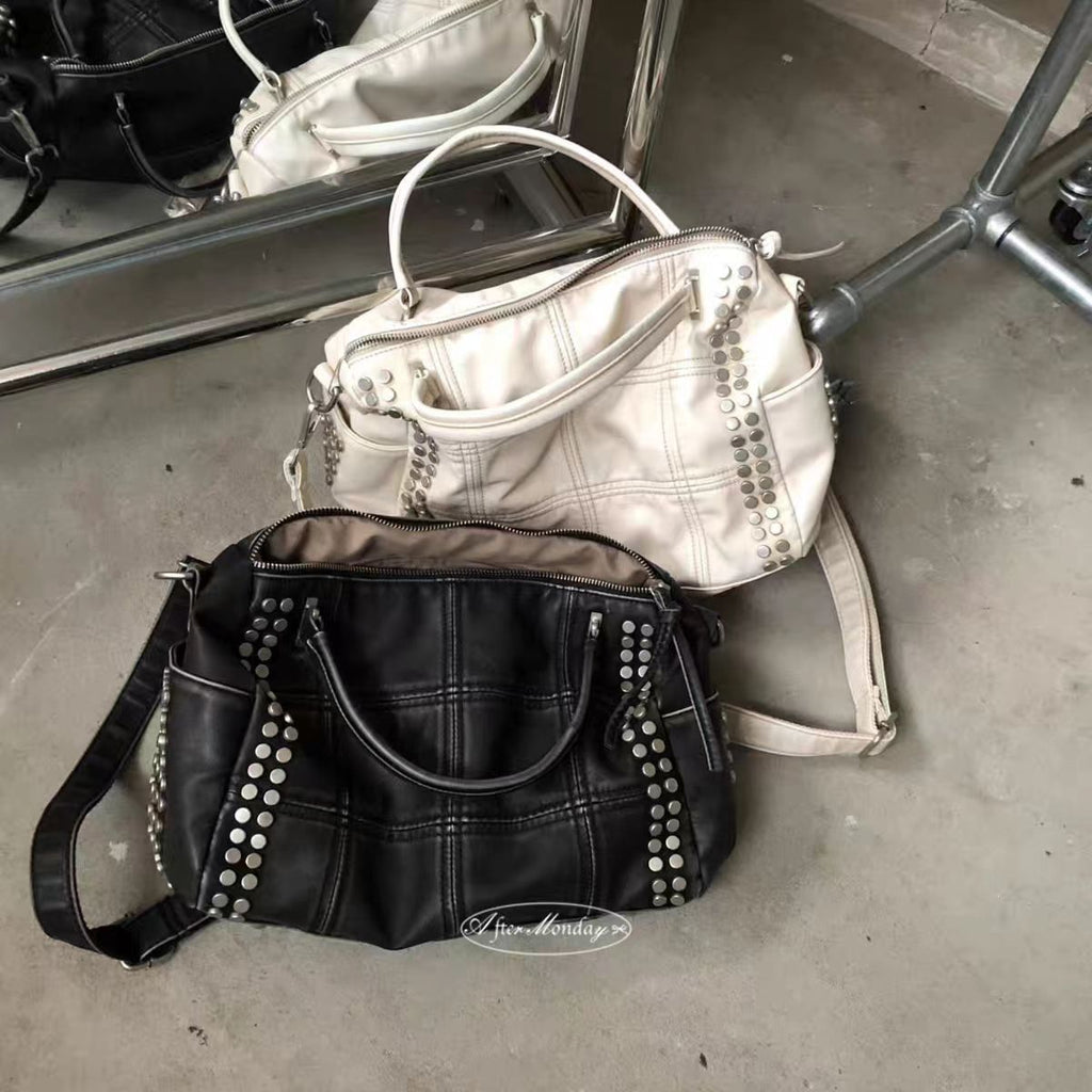 Nieten Motorrad-Crossbody-Handtasche | LuxeStyle