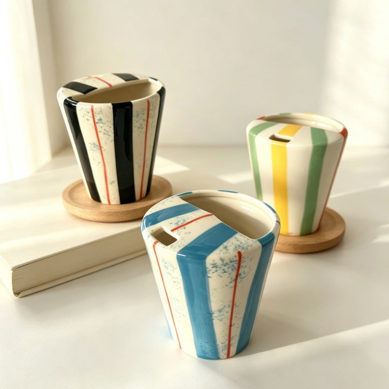 Keramik-Kaffeetasse mit Farbblock-Streifen – Bild 6 | LuxeStyle