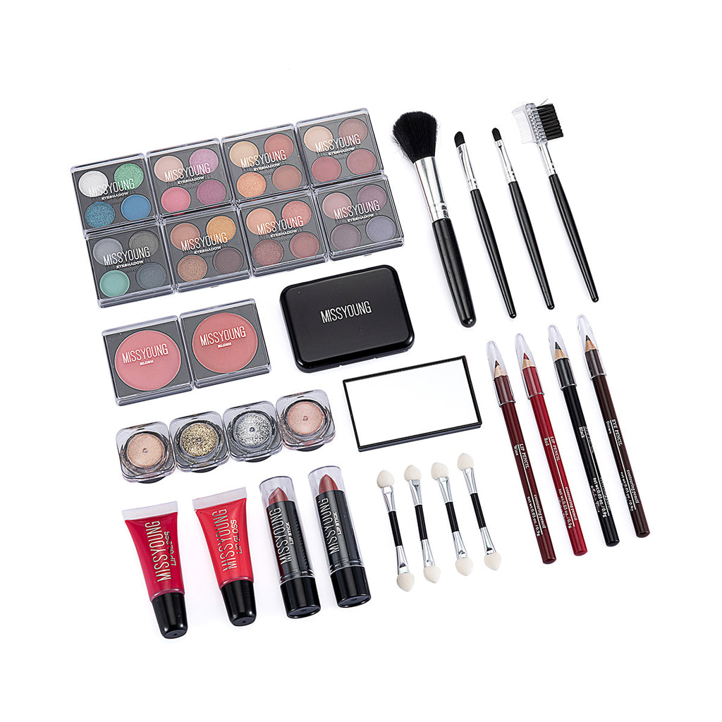 Kreatives Make-up Set für Augen & Lippen – Bild 4 | LuxeStyle
