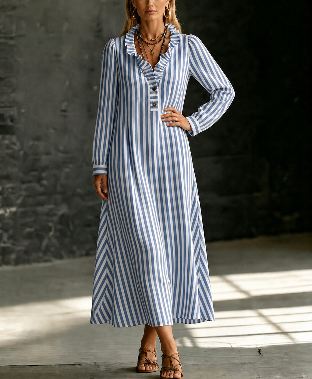 Gestreiftes Midi-Kleid für Damen – Bild 2 | LuxeStyle