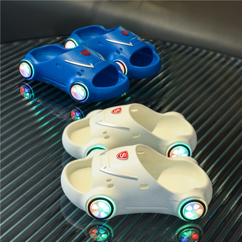 Leuchtende Kinderschuhe