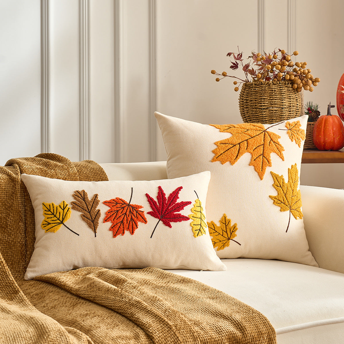 Herbstkissenbezüge mit Kürbismuster